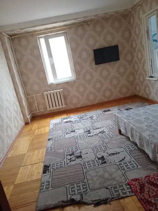 Гулобод 3 хонали арзон нархда квартира сотилади !