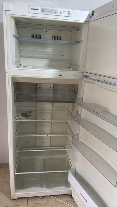 Холодильник BOSCH