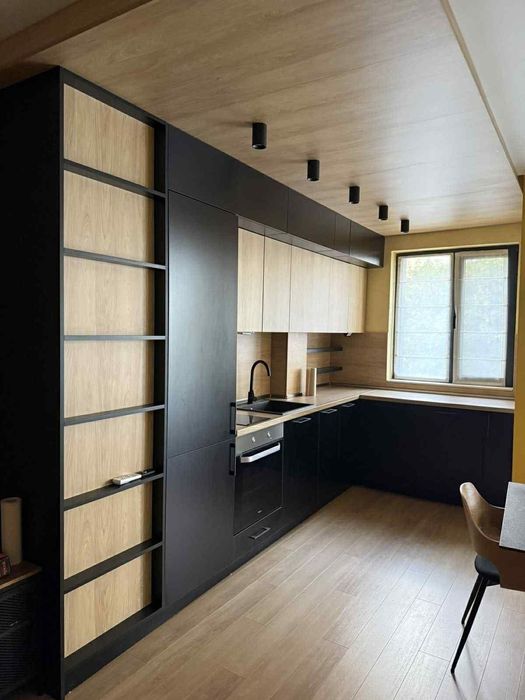 Дава се под наем Двустаен апартамент в Пловдив, Христо Смирненски - 90 кв.м за 460 € - Снимка #1