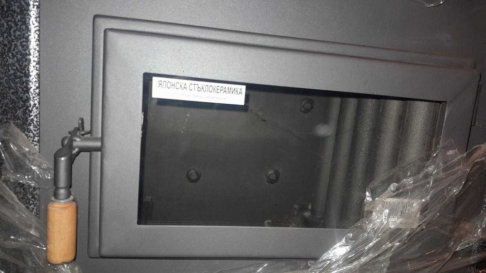 камина на твърдо гориво с водна риза 19 kw