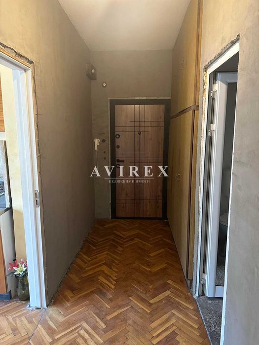 Продава се Тристаен апартамент в Пловдив, Кючук Париж - 86 кв.м за 1454 €/кв.м - Снимка #7