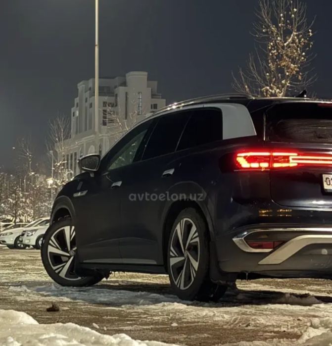 Volkswagen ID6 cross