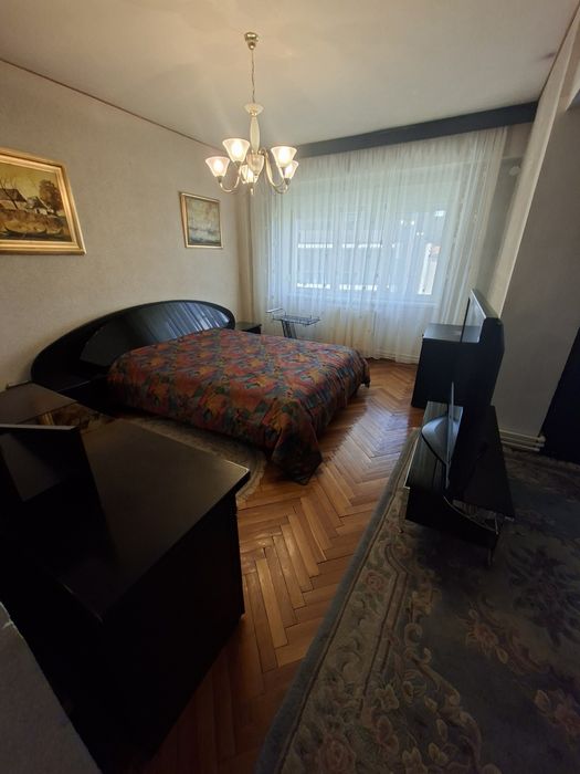 Duplex ultracentral Universitate Armeneasca edificat in 1997