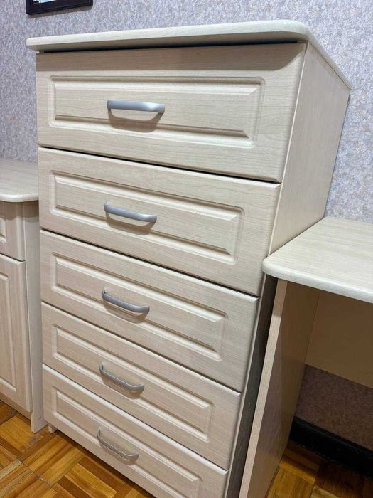 Спальный гарнитур для подростков