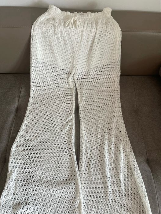 Fusta pantalon din datela evazata Bershka