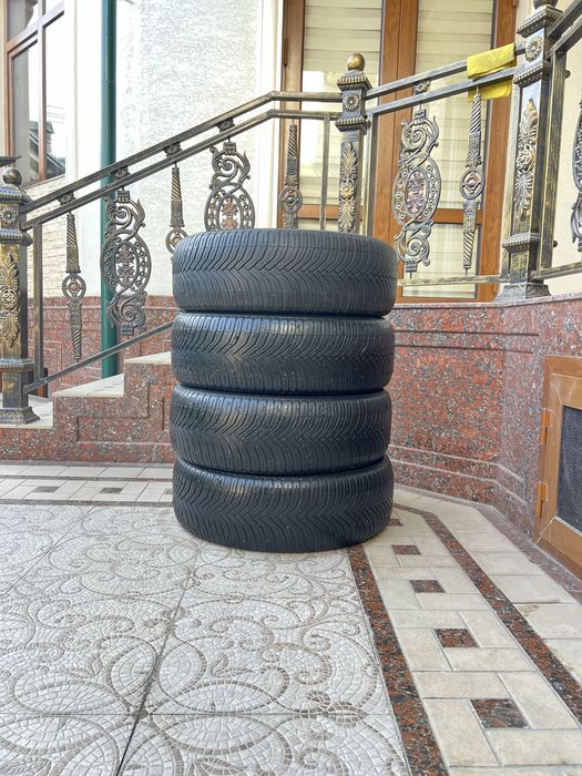 Michelin balon sotiladi 225/60/17