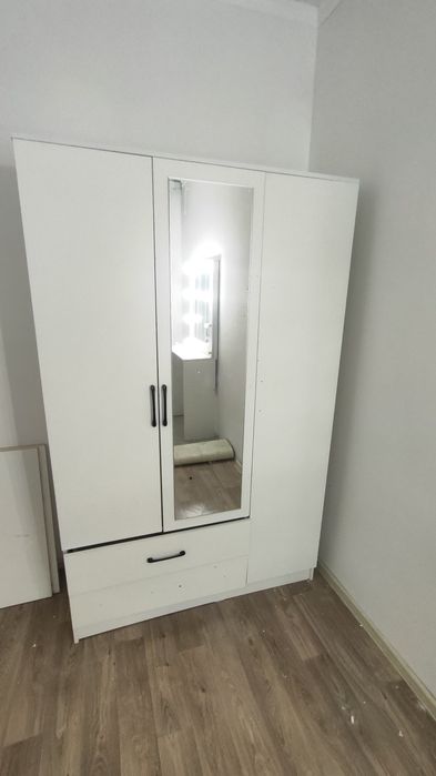 Продам шкаф 2 шт срочно 29990тг