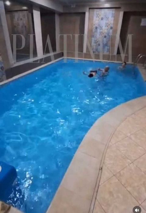 Сауна, бассейн, караоке