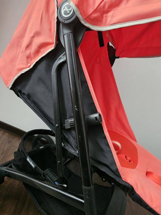 Carucior 2in1 CYBEX Beezy , 5 puncte, 0 luni+, Hibiscus Red
