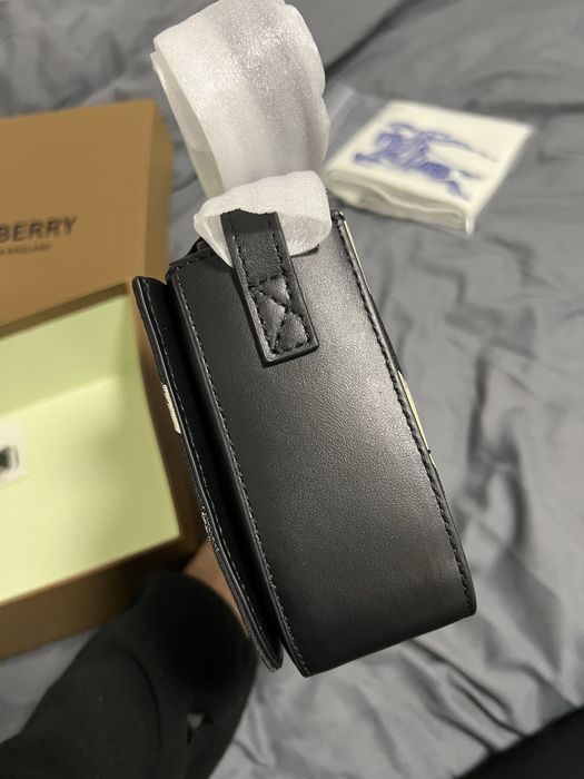 Стильная сумка в стиле Burberry