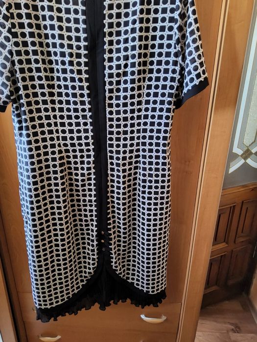 Красивое платье. Шёлк.