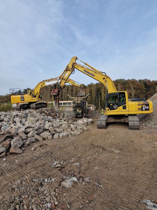 Inchiriere EXCAVATOR, Demolari,Camioane, TRANSPORT utilaje,Efectuam lu