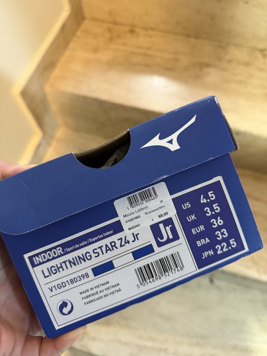 Запазени маратонки ASICS -36 номер