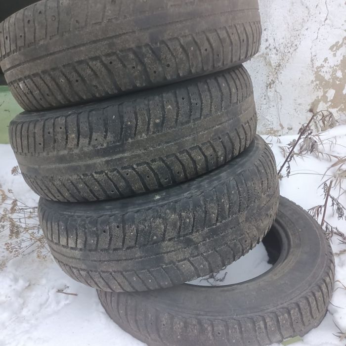 Продам зимние шины