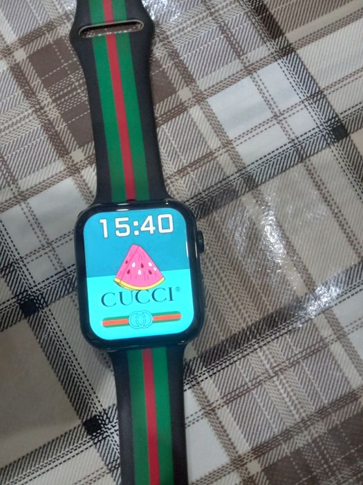 Смарт часы GUCCI