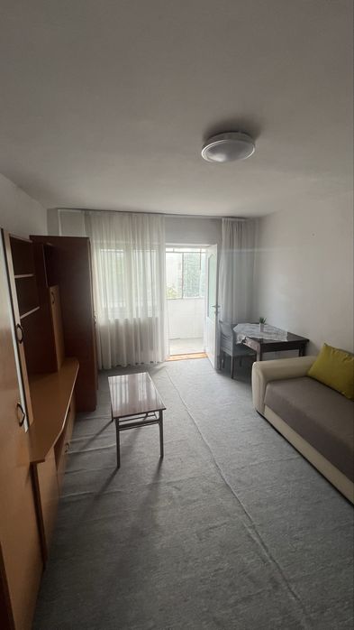 Inchiriez apartament 2 camere