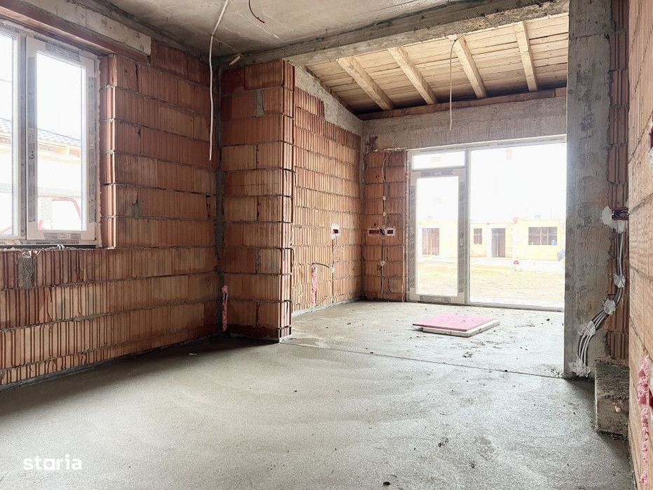 Duplex, 94mp utili, 360mp teren, 4 camere, curent trifazic-Giarmata-vi