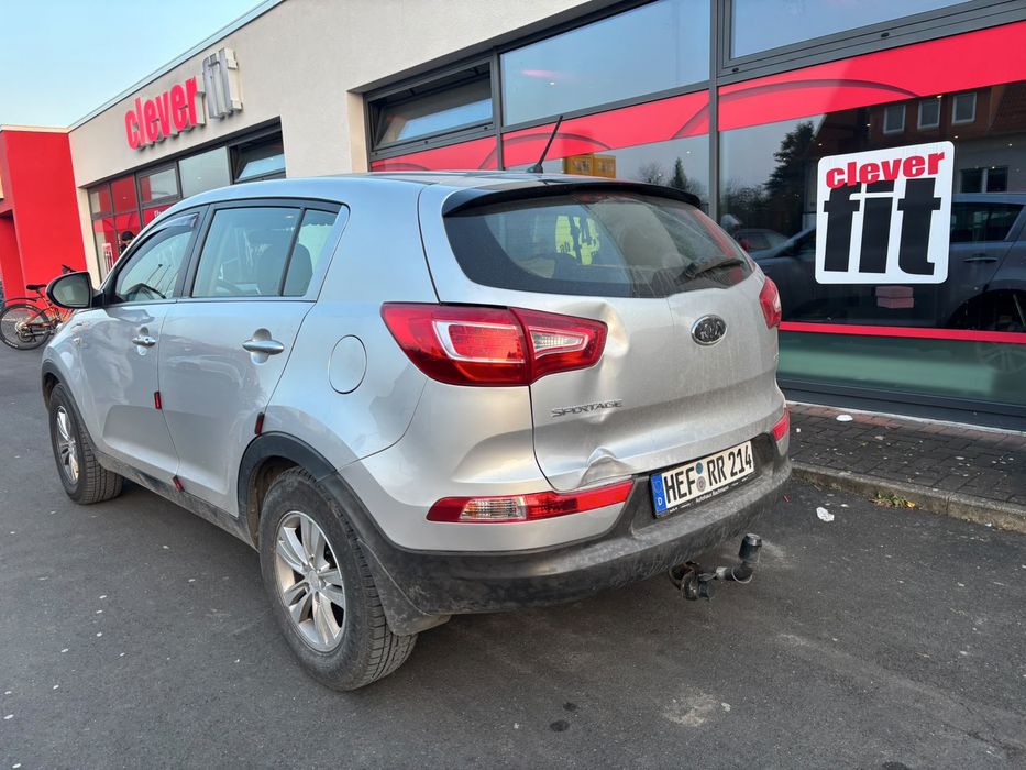 KIA Sportage 2011 — imagine 3