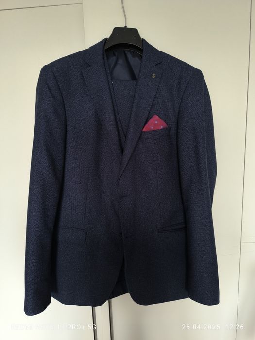 Костюм классика тройка