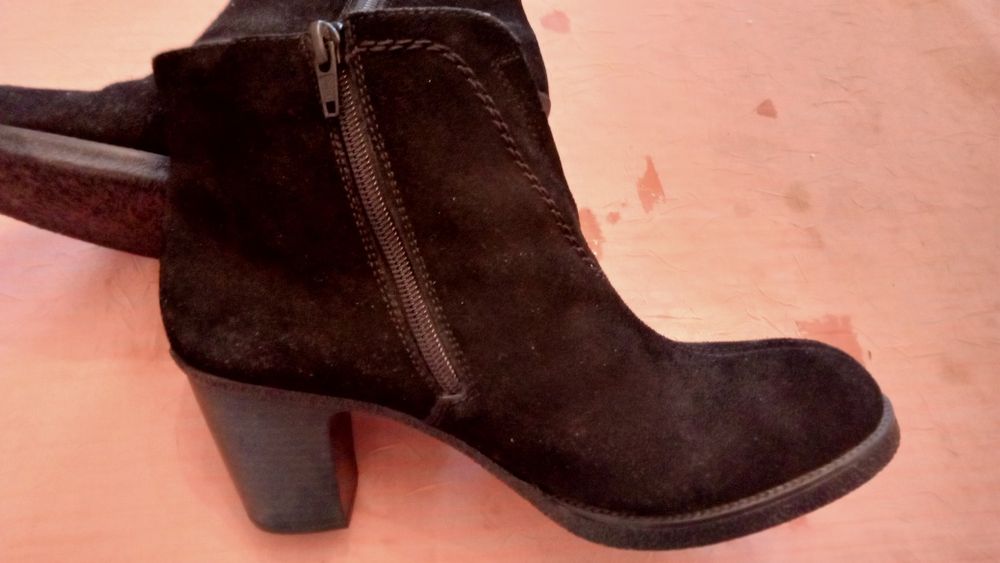 Замшевые сапожки Rieker