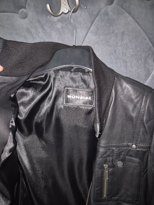 Кожаная куртка мондеаль