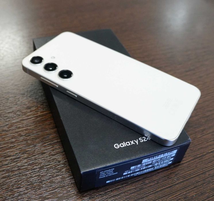 Samsung Galaxy S24 Plus 512GB 12GB RAM – Отличен, перфектно състояние