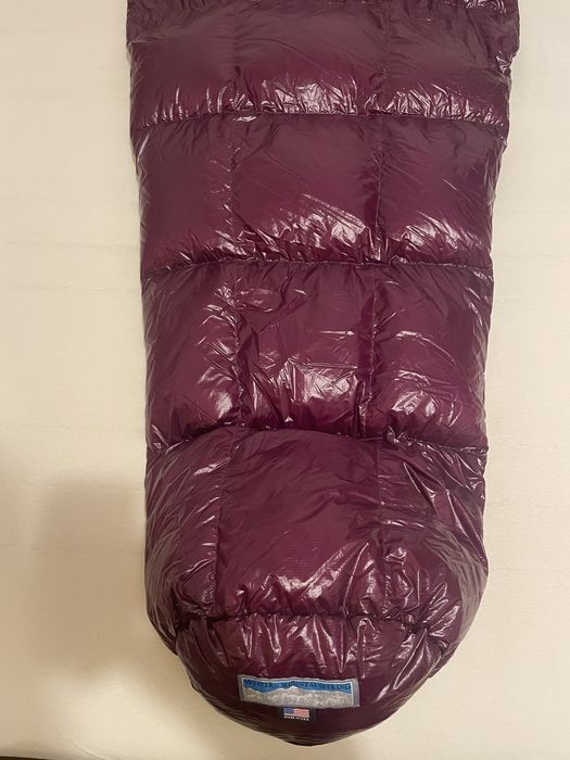Sac de dormit puf ultraușor Western Mountaineering HighLite 2°C exped