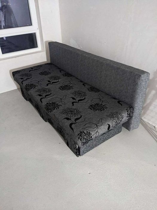 Диван с функция сън