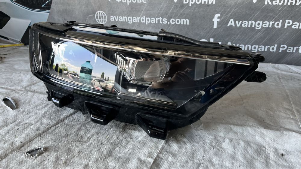 Ляв и десен фар VW T-Roc