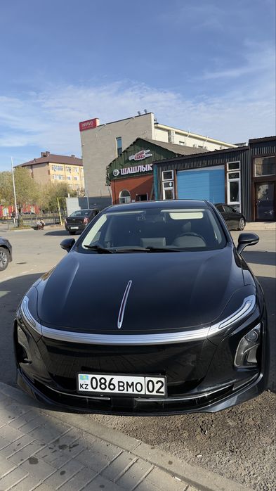 Автомобилей на прокат