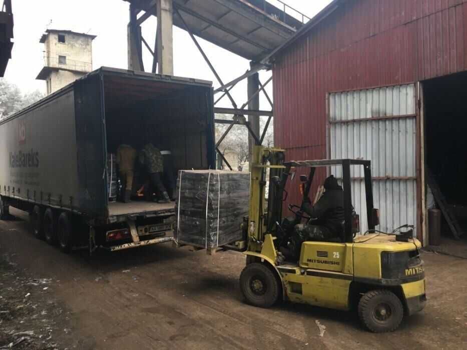 Carbune Brun Brichetat Brichete Carbuni pentru foc + TRANSPORT