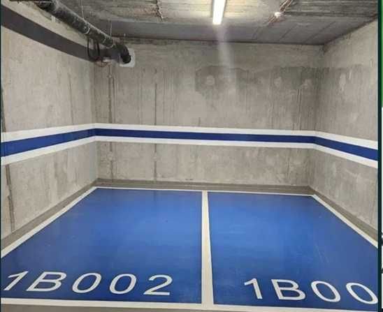 Vand 2 locuri parcare subterane