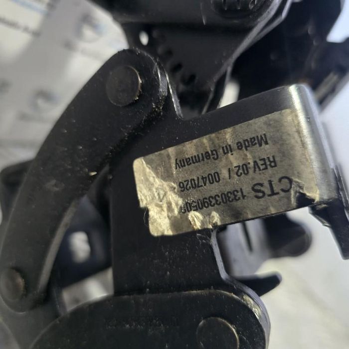 Incuietoare stanga haion Opel Astra H Twintop