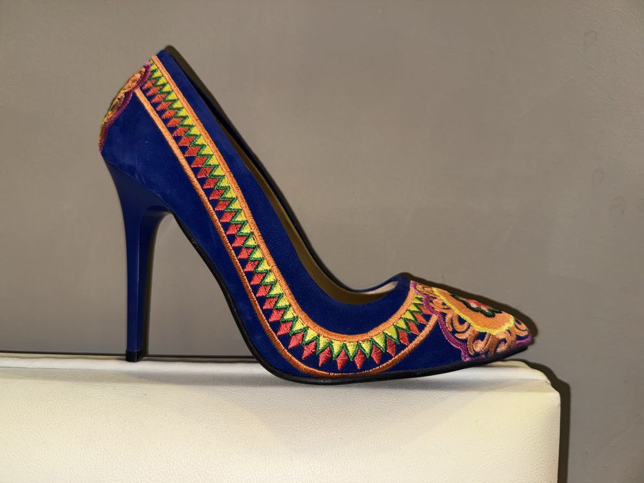 Pantofi stiletto 36