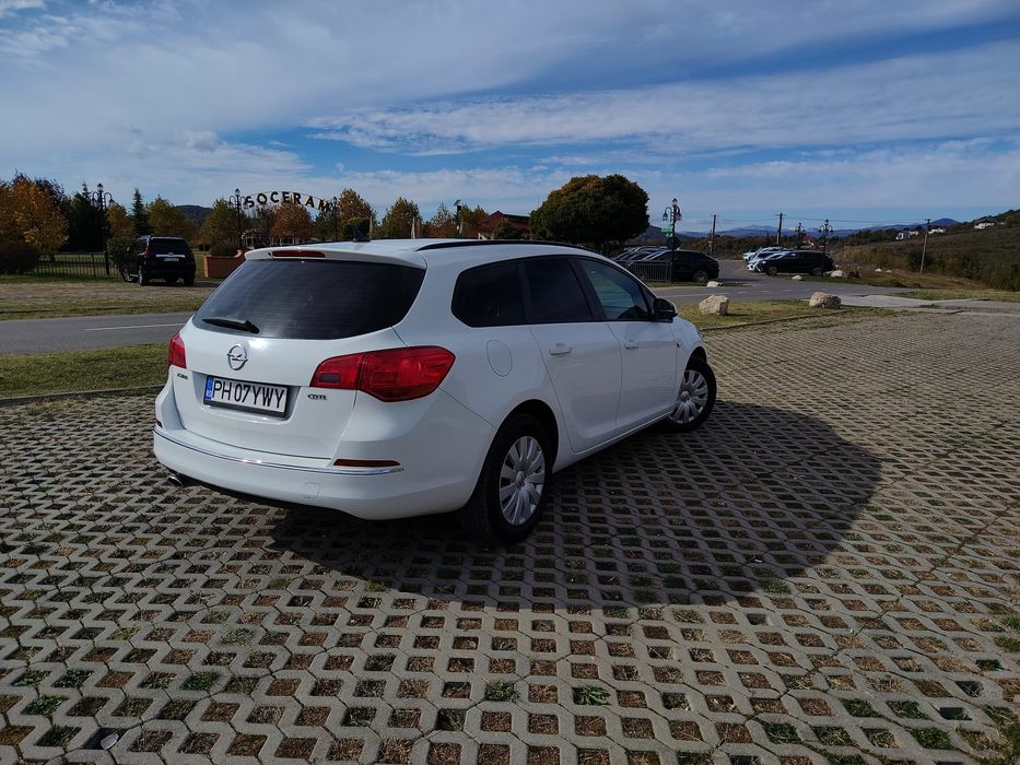 OPEL Astra 2015 — imagine 4