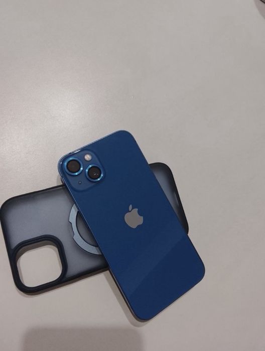 Продается iPhone 13 256 gb