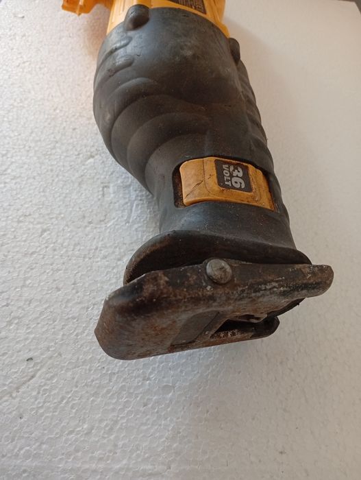 Dewalt 36 v sabie