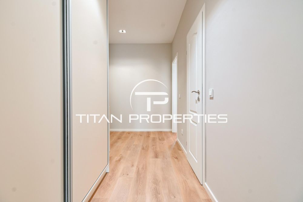 Продава се Двустаен апартамент в София, Студентски град - 89 кв.м за 3034 €/кв.м - Снимка #8