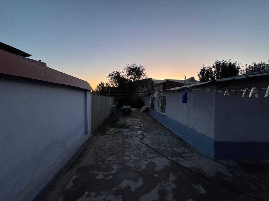 Земельный участок Юнусабад-12 квартал. 12 соток. фасад 22, глубина 55=