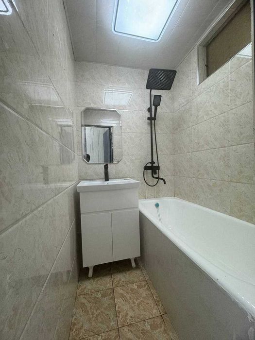 Тансикбой 2 хона/1-этаж квартира ШОШИЛИНЧ сотилади!