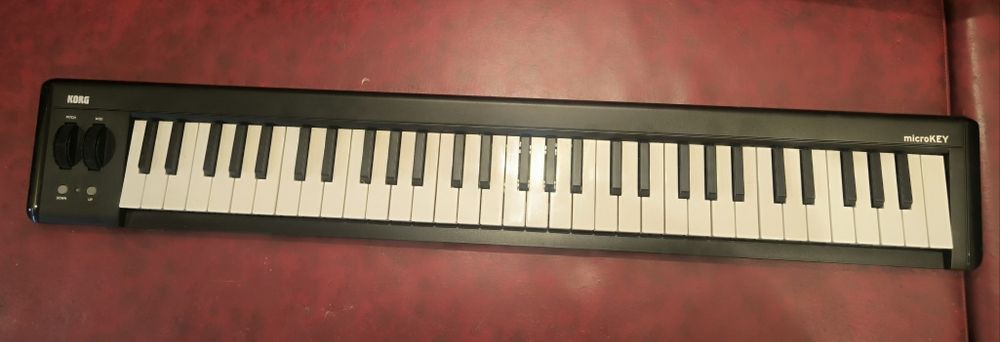 Korg microKEY2-61 – 61 клавиша синтезатор за студио и компютър