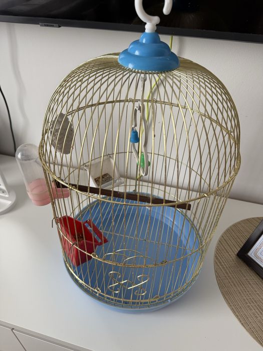 Продам клетку для попугая