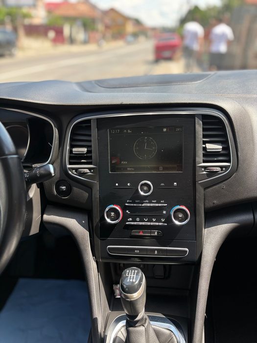Renault megane 4