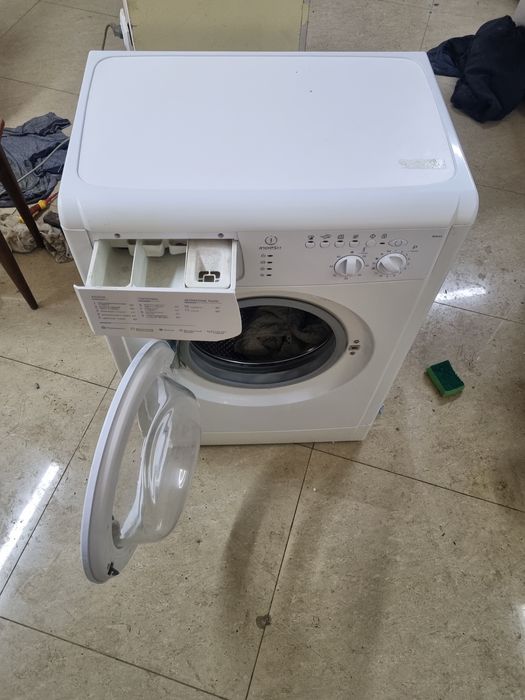 Стиральная машина Indesit 5kg