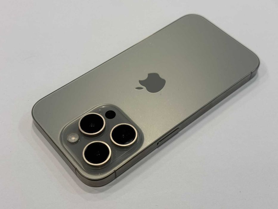 iPhone 15 Pro 128GB- Natural Titanium – 88%