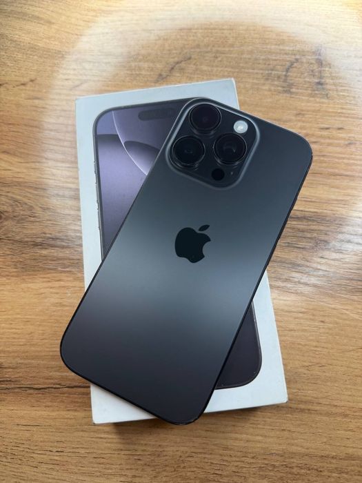 Айфон iphone 16 pro
