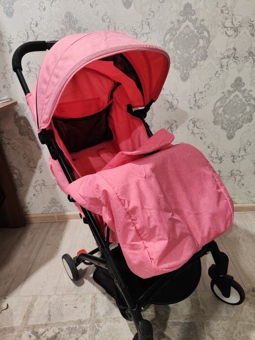 Коляска прогулочная розовая и серая