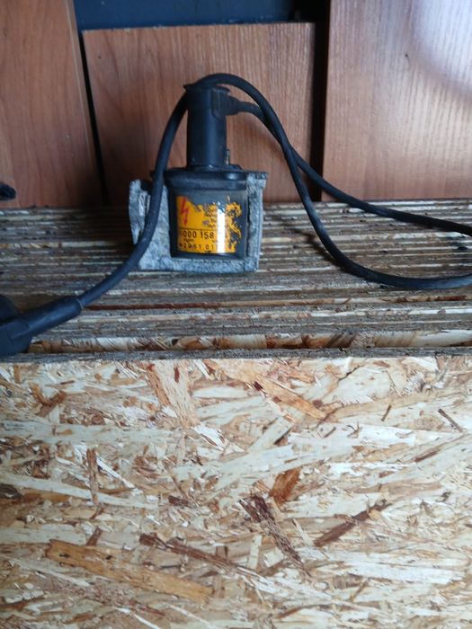 Запчасти мерс 190