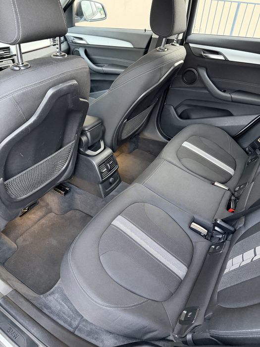 Bmw X1 Xdrive/Head-up/Keyless/Distronic/190hp/Garantie/ Rate