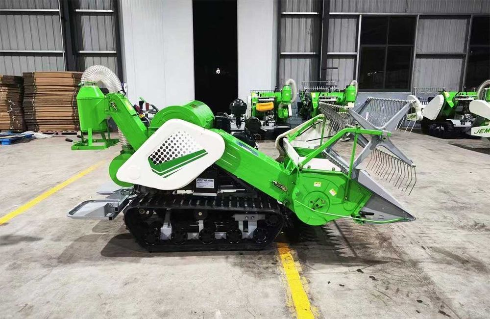 Нов комбиниран комбайн за жито и оризови култури REM-1.0C -EURO 5